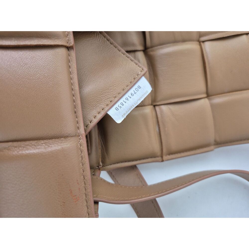 Bottega Veneta Brown Leather Padded Cassette Bag Crossbody - Picture 12 of 13
